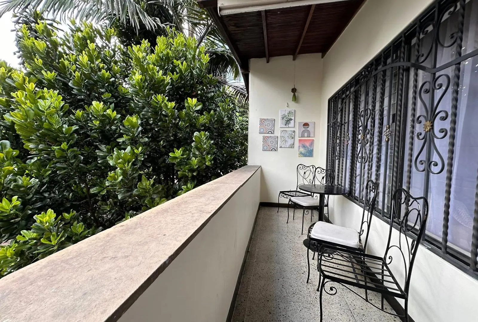 Casa Para 16 Personas Laureles Medellin 0*,  Colombia