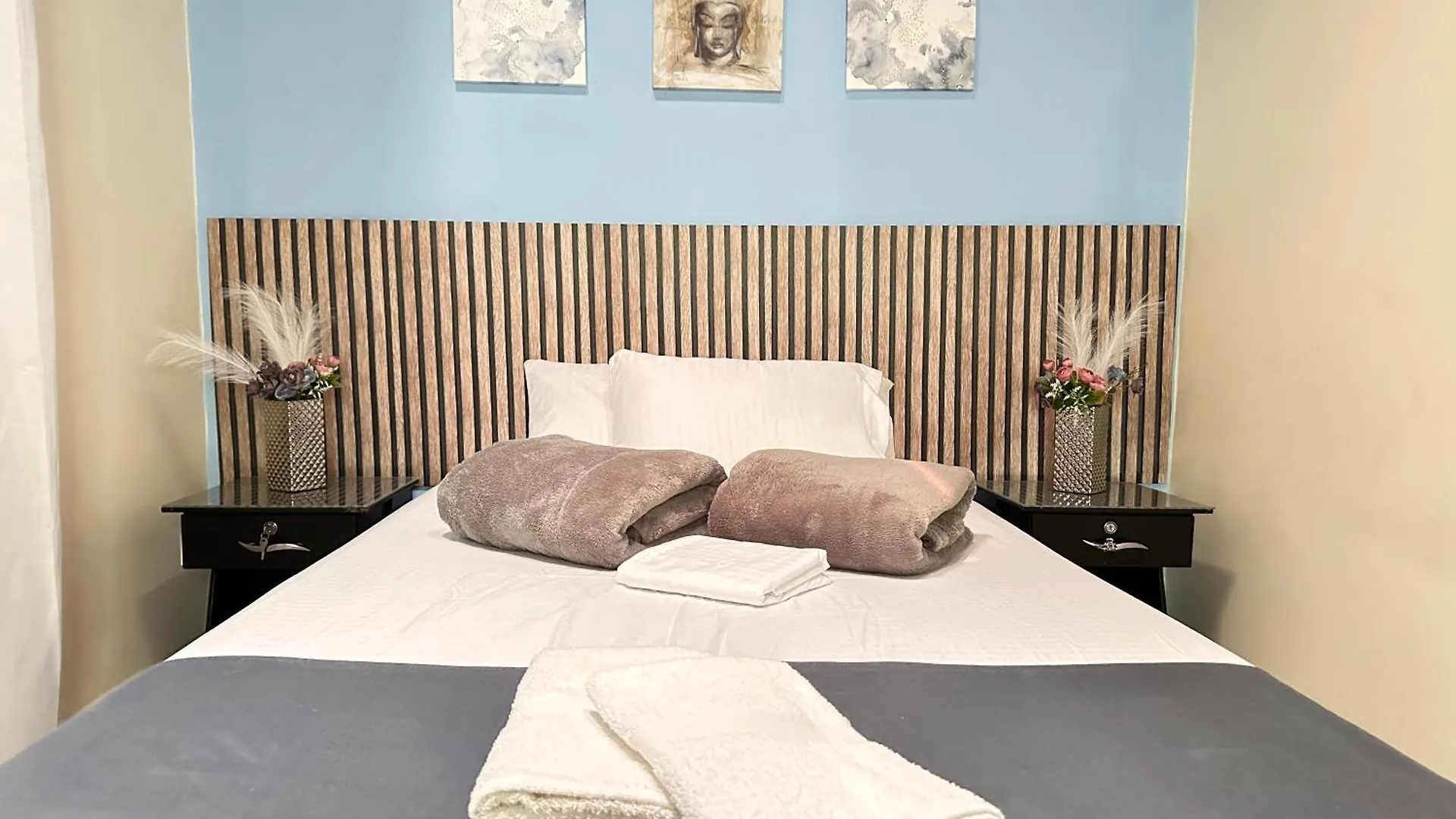 Apartment Casa Para 16 Personas Laureles Medellin